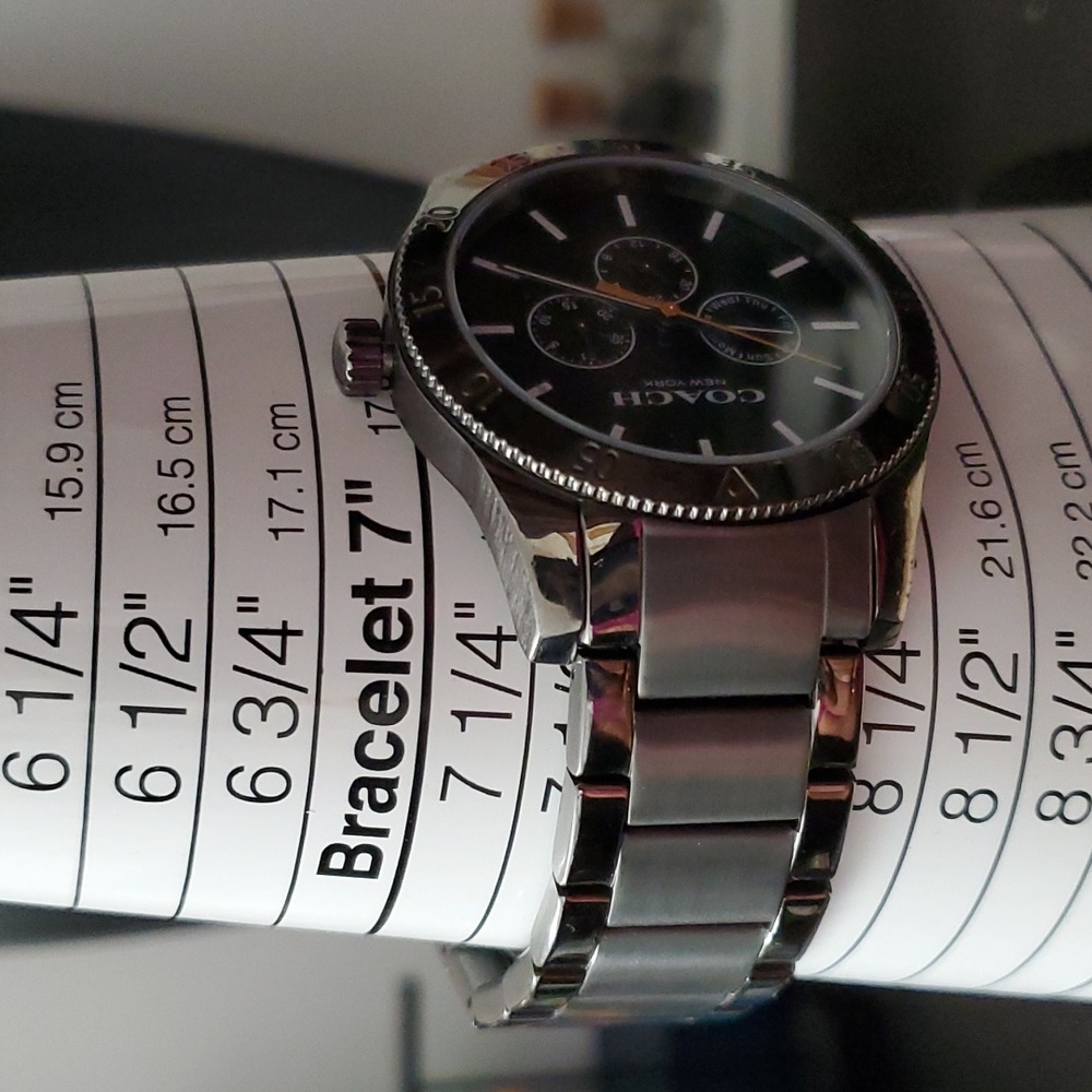 Watch Video / CLASSY BLACK Coach Watch With Box - Picture 6 of 10